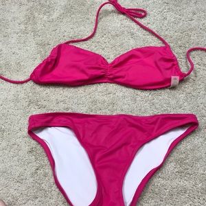 Victoria’s Secret bikini